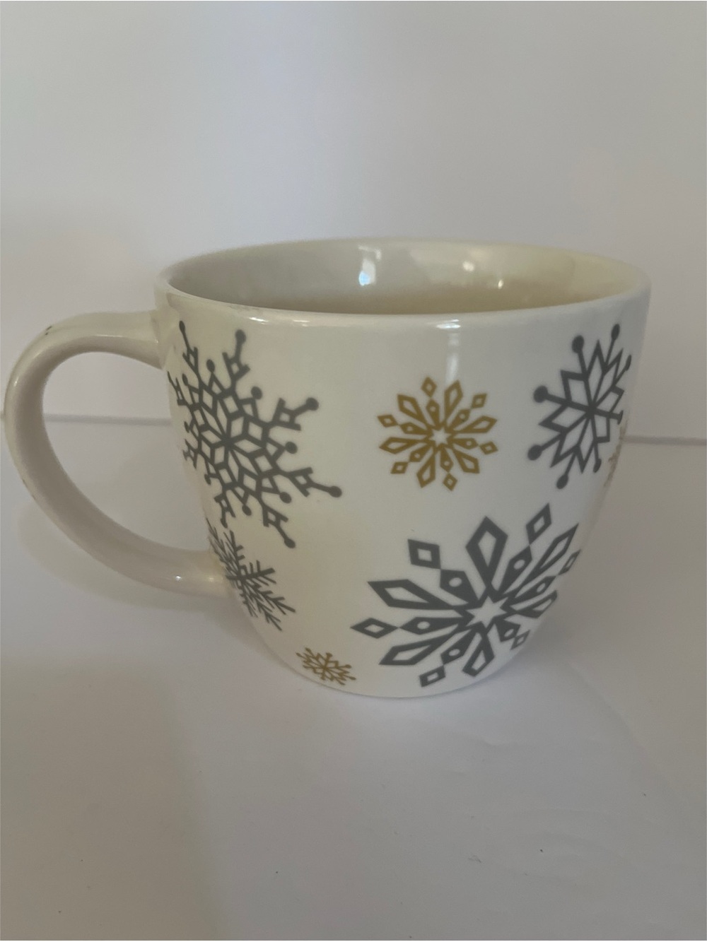 Starbucks Holiday Ceramic Snowflake Mug 16oz